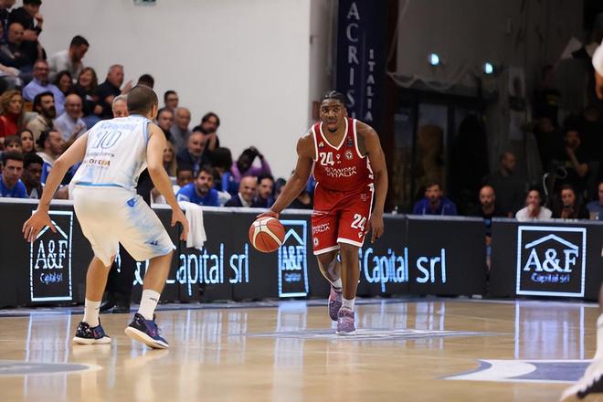 九游娱乐里程碑夜新奥尔良鹈鹕造点机会，CBA季后赛今晨刷纪录，底气十足，团队化学反应显著的简单介绍